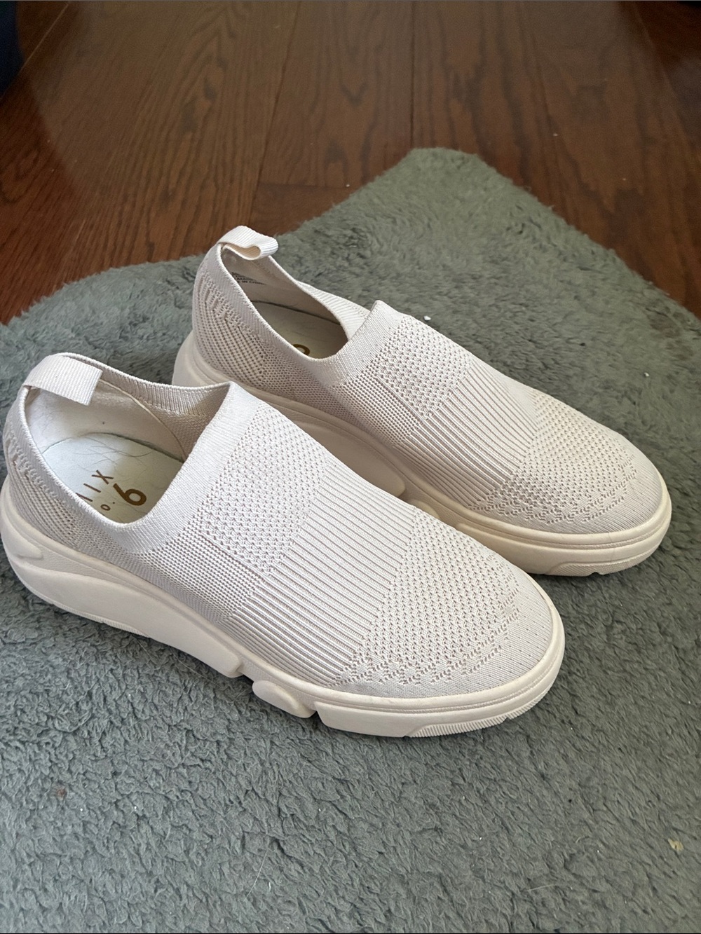 Mix No. 6 White Knit Slip-On Platform Sneakers